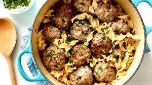 3 meatballs with 3/4 cup pasta Swedish Meatballs with Noodles