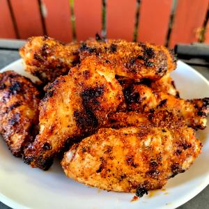 3 oz (84 g) Oven-Roasted Chicken Wings with BBQ Dry Rub Seasoning