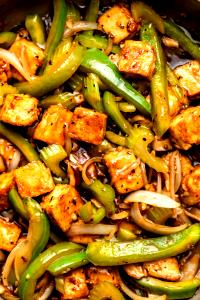 3 oz (85 g) Pepper Stir Fry