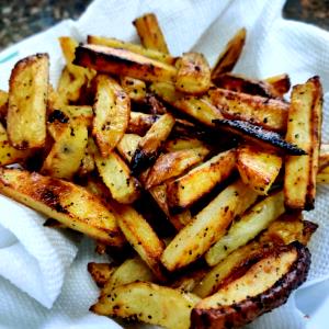 3 oz (85 g) Yukon Gold Baked French Fries