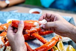 3 Oz Alaska King Crab (Cooked, Moist Heat)