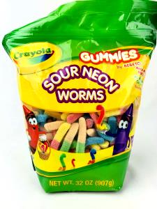 3 pieces (32 g) Gummy Worms