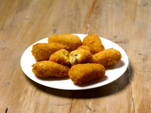 3 pieces Jalapeno Cheese Bombers (Value)