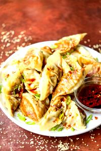 3 potstickers with sauce (52 g) Vegetable Potstickers