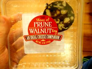 3 slices (28 g) Slices of Prune Walnut Log