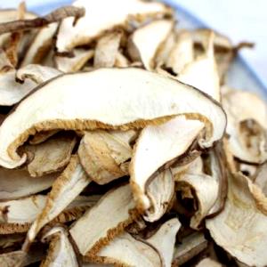 3 Slices Mushroom, Shiitake, Sliced, Dried