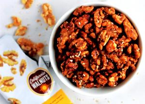 3 tbsp (30 g) Glazed Walnuts