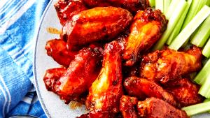 3 wings (92 g) Buffalo Hot Wings