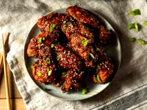 3 wings (92 g) Cracked Pepper Wings