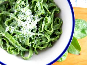 4 1/2 Oz Fresh Spinach Pasta