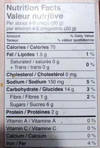 4-5 crisp (20 g) Date & Walnut Artisan Crisps