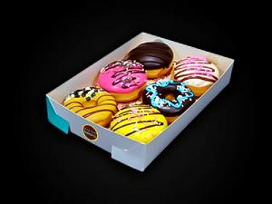 4 donuts (67 g) Cookies & Creme Mini Donuts