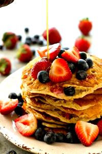 4 hotcakes Fruit N Nut Multigrain Hotcakes