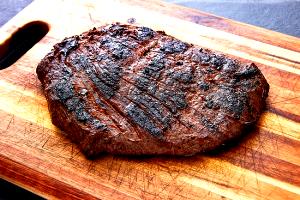 4 oz (112 g) Bourbon Sugar Beef Flank Steak