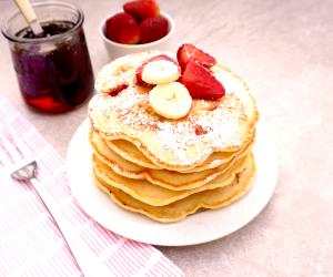 4 pancakes Strawberry Banana Pancakes