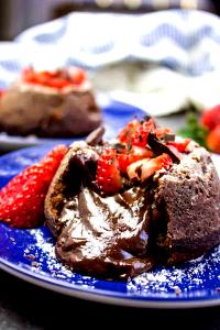 4 pieces (40 g) Creation Molten Lava Cake