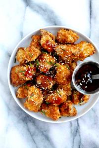 4 pieces (87 g) Chicken Breast Bites Honey Garlic