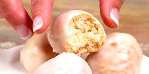 4 Pieces Glazed Cake Doughnut Holes