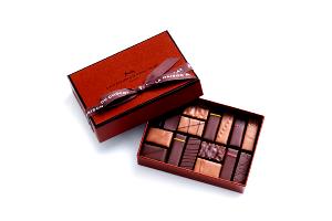 4 Pieces No Nuts Specialty Combination Chocolates