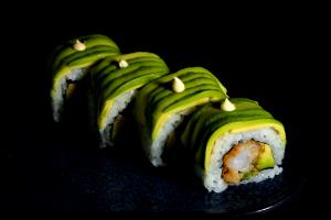 4 Pieces Sushi, Dragon Roll