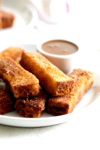 4 sticks (85 g) Baked Cinnamon French Toast Sticks