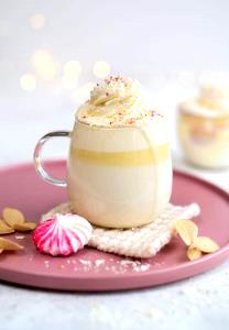 471 Grams HOT CHOCOLATE - Large - Skim Milk - White Chocolate - No Whip