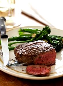 5 oz (140 g) Chateaubriand Beef Tenderloin Filet Mignon