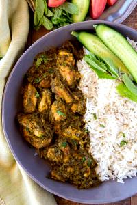 5 oz (142 g) Chicken Saag