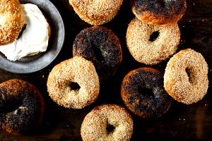 5 pieces (85 g) Smokey Bagel Wrap