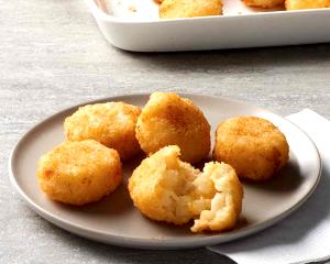 5 Pieces Cheesy Quik Taters Potato Rounds