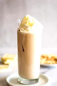 583 Grams ICED MOCHA - Large - 2% Milk - White Chocolate - With Whip