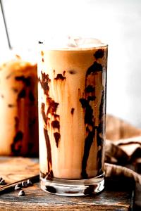 583 Grams ICED MOCHA - Large - Skim Milk - Dark Chocolate - With Whip