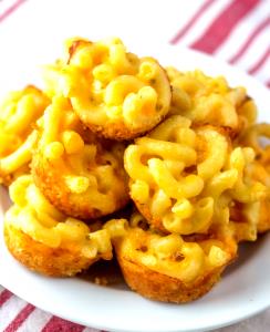 6 bites (153 g) Cheesy Macaroni Bites (6 Pieces)