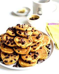 6 pancakes (47 g) Chocolate Chip Mini Pancakes