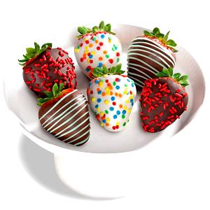 6 pieces (38 g) Dark Chocolate Covered Strawberry Pieces