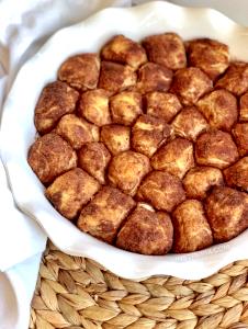 6 pieces Cinnamon Sugar Biscuit Holes