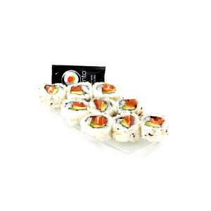 6 pieces Salmon Avocado Roll