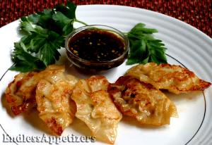 6 pot stickers (136 g) Chicken Pot Stickers