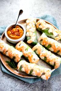 6 rolls (90 g) Mini Shrimp Spring Rolls