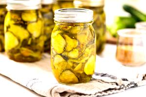 6 Slices Bread-N-Butter Pickles