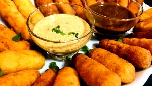 6 sticks Yuca Cheese Sticks