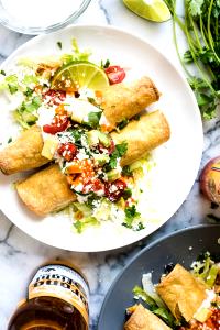 6 taquitos (447 g) Red Corn Chicken Taquitos