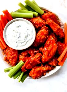 6 wings Wings with Ranch