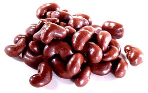 7 pieces (30 g) Milk Chocolate Covered Cashews