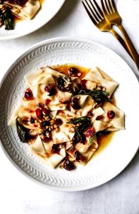 7 ravioli with sauce Butternut Ravioli with Caramelized Onions