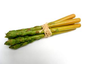 7 spears Asparagus Spears