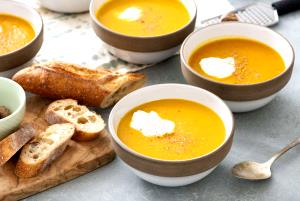 8 fl oz (240 ml) Butternut Squash and Apple Soup (Small)