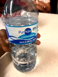 8 fl oz (240 ml) Puraqua