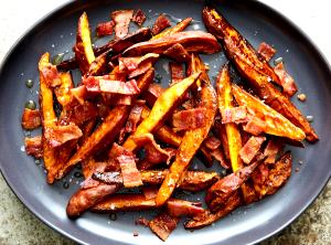8 pieces (126 g) Deluxe Sides Brown Sugar Glazed Sweet Potatoes with Real Bacon