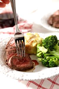 9 pieces Broiled Sirloin Tips